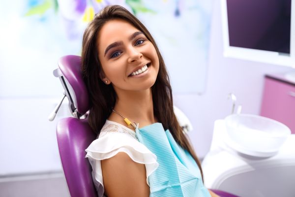 cosmetic dentist Normal, IL