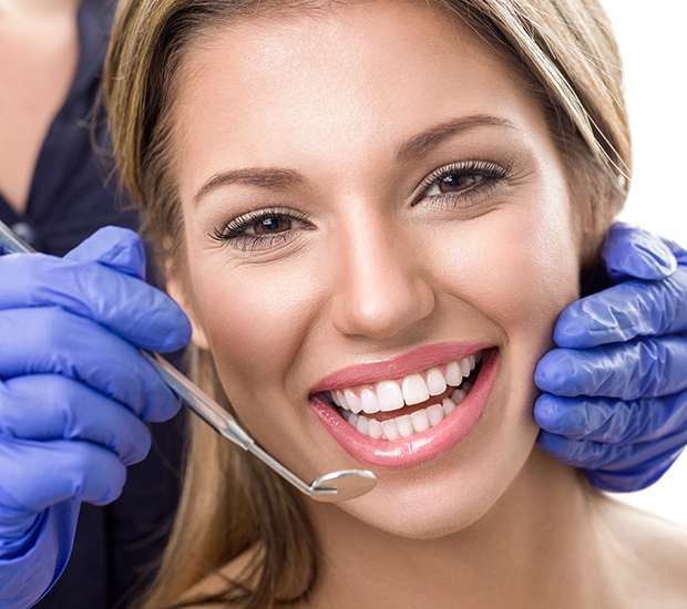 Normal Teeth Whitening at Dentist